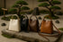 Sacs dans un jardin zen japonais